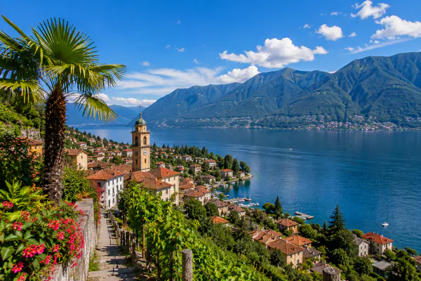 Urlaub im Tessin am See mit mediterranem Flair
